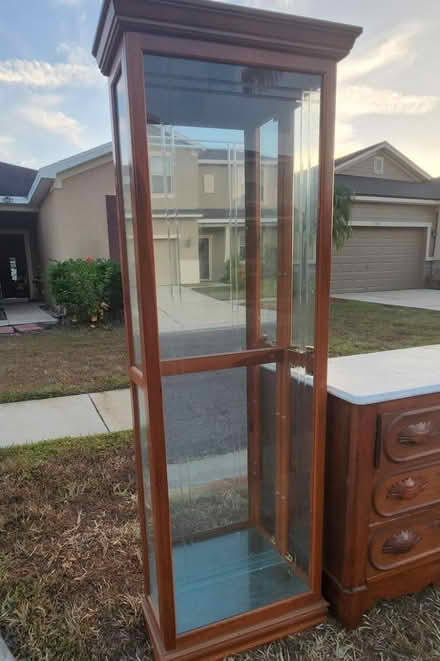 Photo of free CURB ALERT! FCFS! Furniture etc (561 19th St NW Ruskin, FL) #3