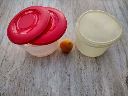 Photo of free Plastic containers, & vintage Tupperware (DA3) #3