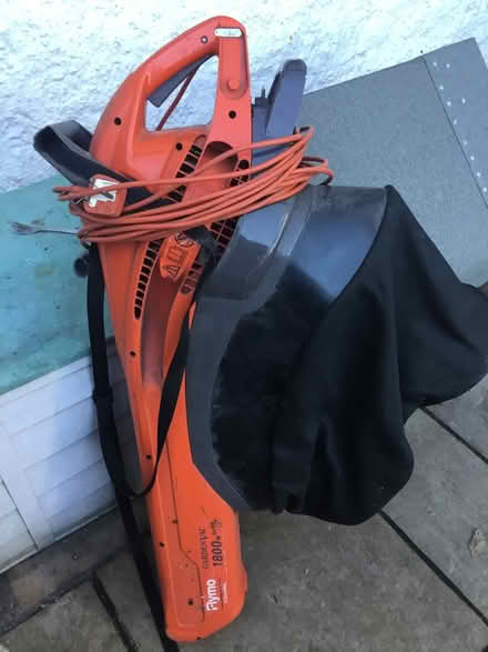 Photo of free Leaf blower/vacuum (Hightown L38) #1