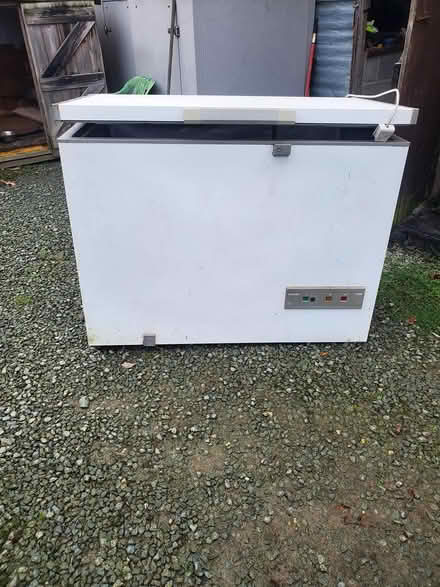 Photo of free Large deep freeze (Welshpool) #1