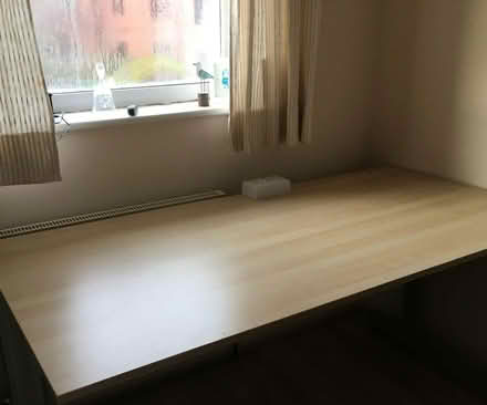 Photo of free Office desk (Lee-on-the-Solent PO13) #2
