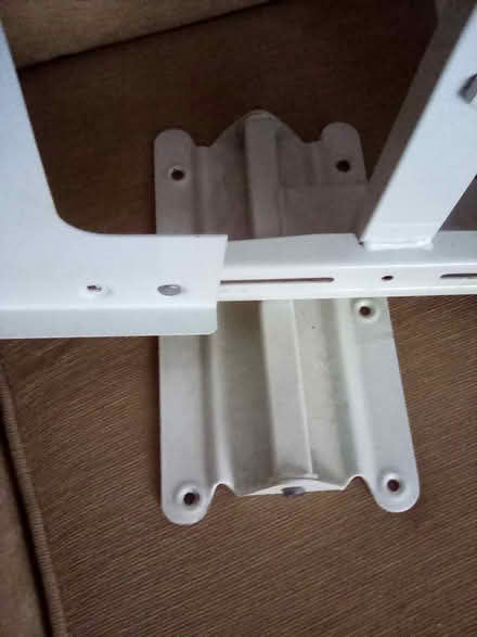 Photo of free TV wall bracket (CT9) #2