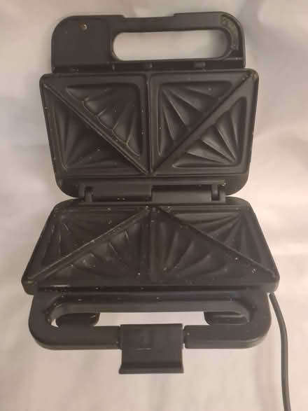Photo of free Breville Sandwich Toaster (Bromley-by-Bow E3) #2
