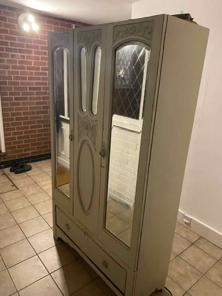 Photo of free Victorian Shabby Chic Wardrobe (Radcliffe on Trent NG12) #2