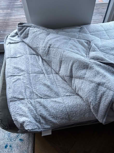 Photo of free Weighted Blanket (N4 - Finsbury Park) #3