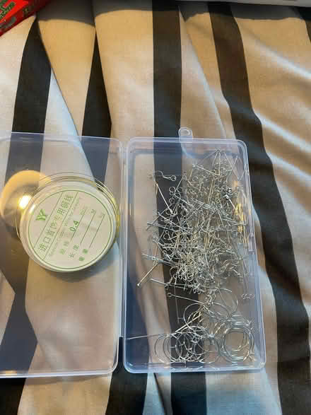 Photo of free New jewellery making items (Thringstone LE67) #1