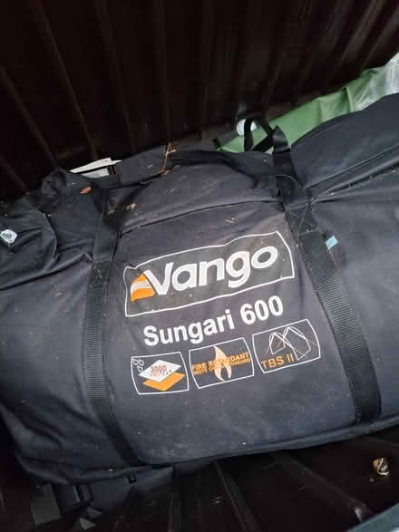 Photo of free Tent (cr04df) #1