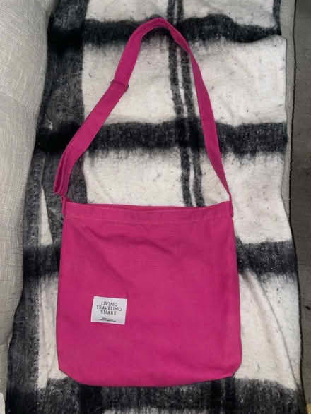 Photo of free Pink Shoulder Bag (Sunset park) #1