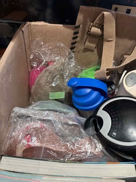 Photo of free Mixed items kitchen and home things (Mitcham CR4) #2
