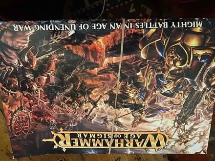 Photo of free Box of Warhammer Age of Sigmar (Holy Corner EH10) #1