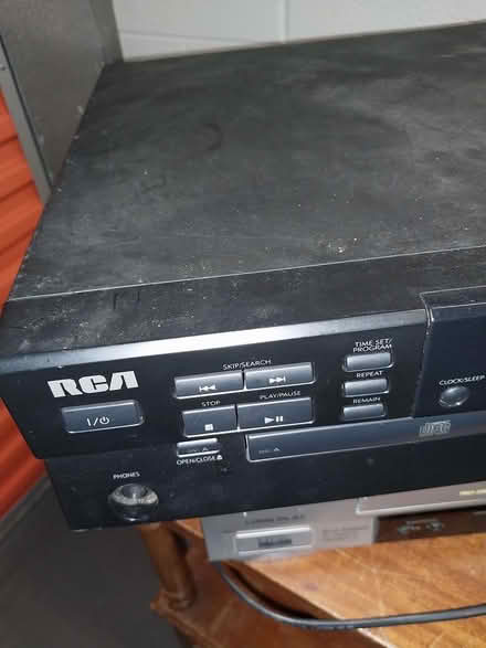 Photo of free VCRs European / American systems (Edgewater) #3