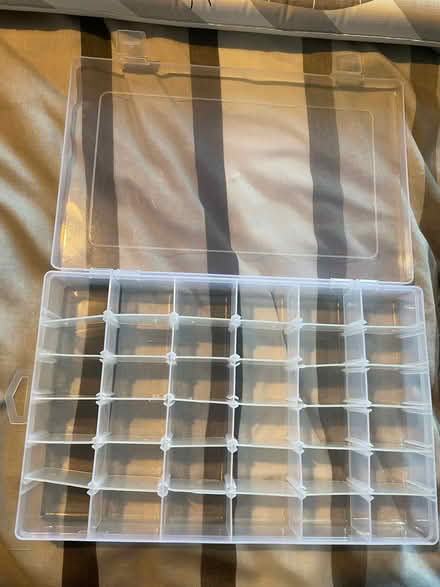 Photo of free Craft storage box (Thringstone LE67) #2