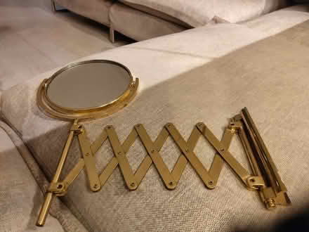 Photo of free shaving/makeup mirror with concertina support (Cliffe BN7) #1