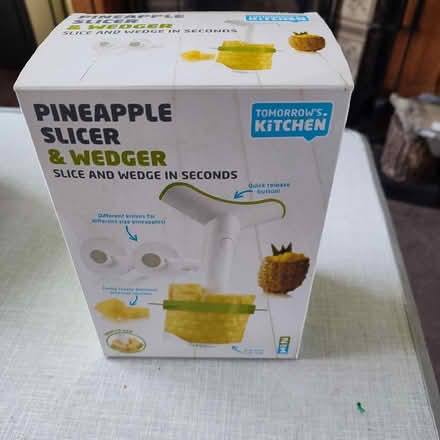 Photo of free Pineapple slicer and wedger with various sizes (Knowle FY2) #1