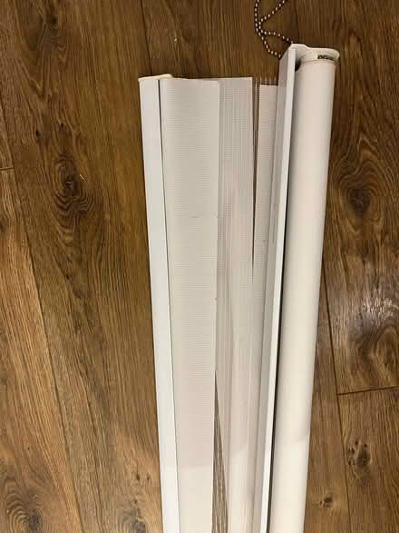 Photo of free Roler Blind 166 cm wide 145 cm high (Kentwood RG30) #1