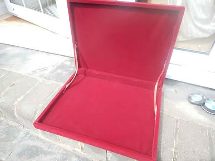 Photo of free Velvet style presentation case (Purley SM6) #1