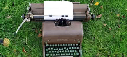 Photo of free Ancient Royal typewriter (Kennington OX1) #3