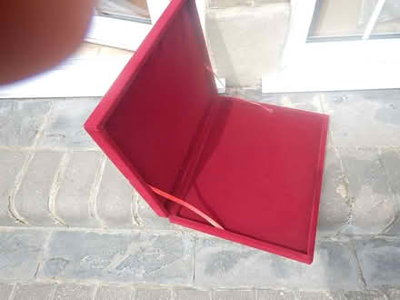 Photo of free Velvet style presentation case (Purley SM6) #4