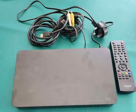 Photo of free Toshiba DVD/Blu ray disc player (Drylaw EH4) #1