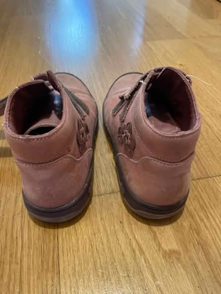 Photo of free Verbaudet EUR 30 leather shoes (Angel EC1V) #2