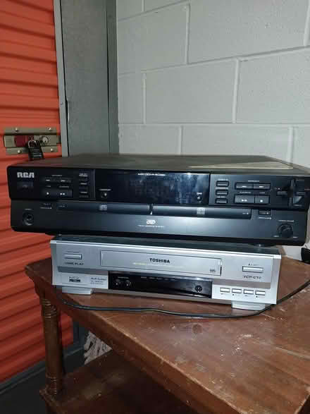 Photo of free VCRs European / American systems (Edgewater) #1