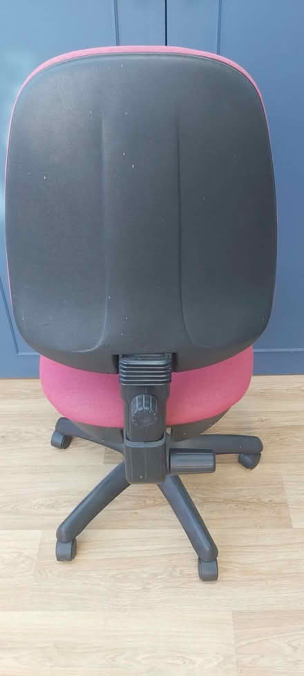 Photo of free Office chair (Carterton OX18) #1