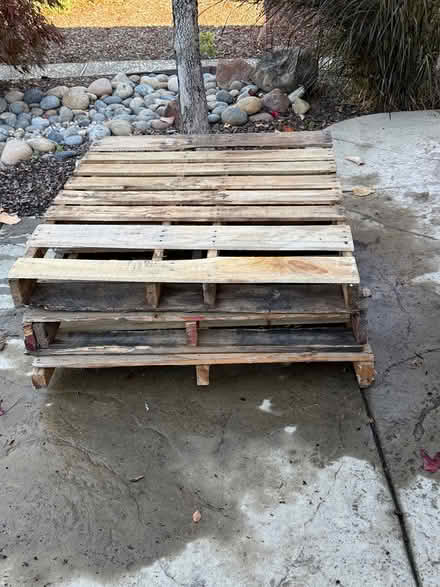Photo of free Wood pallets (Los Gatos) #2