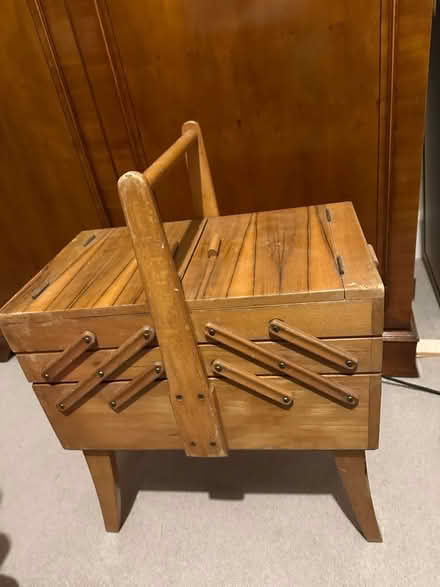 Photo of free sewing box (Brookvale RG21) #1