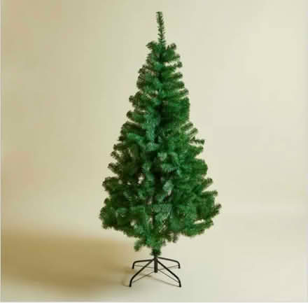 Photo of Christmas tree (LU1) #1