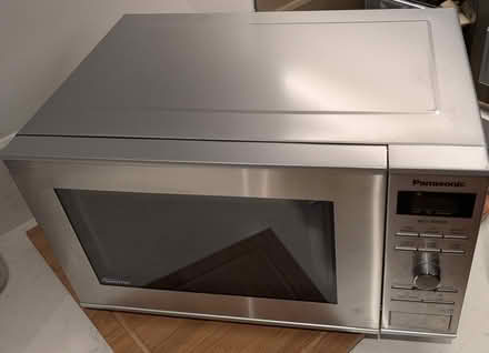 Photo of free Panasonic combi microwave (Ox129jx) #1