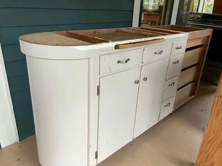 Photo of free Peninsula Base Cabinet (South Capitol neighborhood) #1