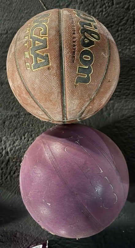 Photo of free basketball and 3 other balls (Valencia Avenue, Sunnyvale) #2