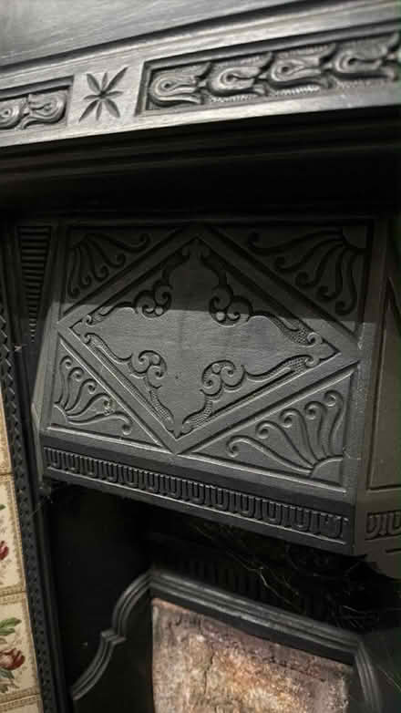 Photo of free Victorian cast iron fire place (Countesthorpe LE8) #2