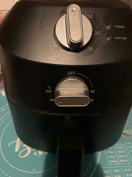Photo of free Small air fryer (Hull HU9) #1