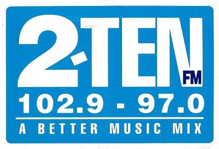 Photo of Radio 210 items / (1976 - 90's) (South Reading RG2) #1