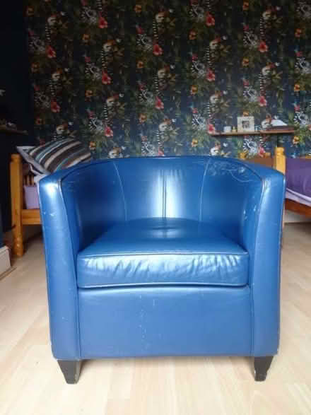 Photo of free Single seat faux leather navy sofa (Springfield B13) #1