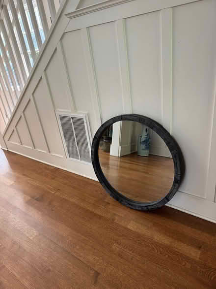 Photo of free Circular wall mirror (San Anselmo) #2
