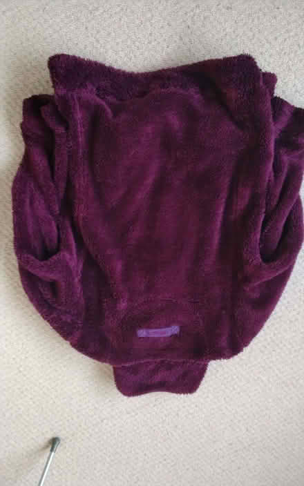 Photo of free Women's Tayberry Fleece Jumper M (Anchorsholme FY5) #2