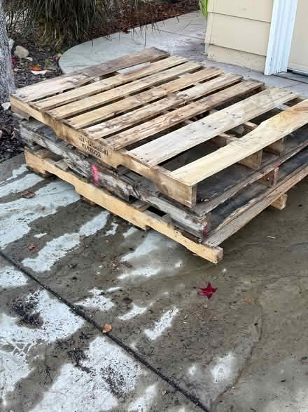 Photo of free Wood pallets (Los Gatos) #1