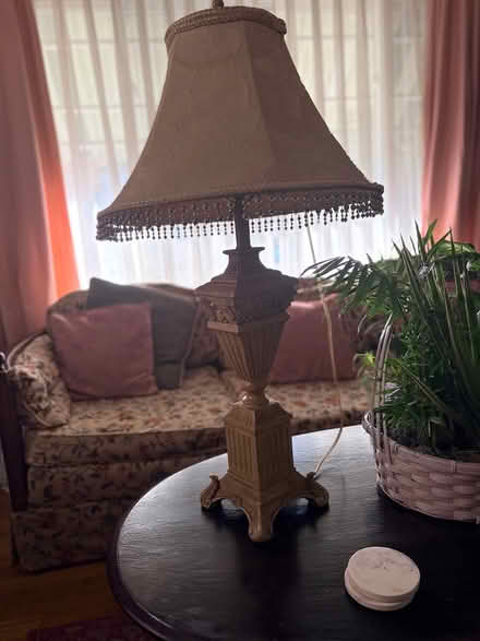 Photo of free Nonworking with an attractive base (Hyattsville, MD) #1