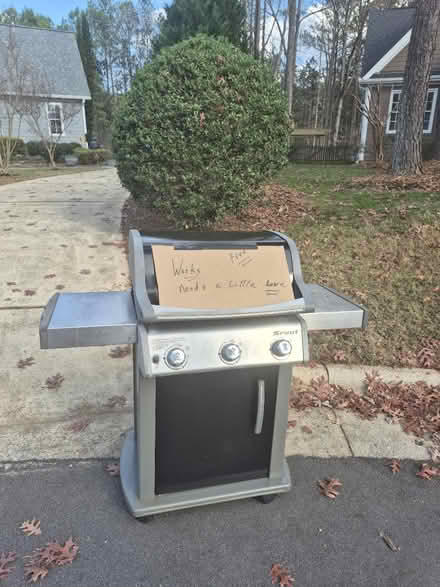 Photo of free Weber Grill (Cary, NW Maynard Area) #2