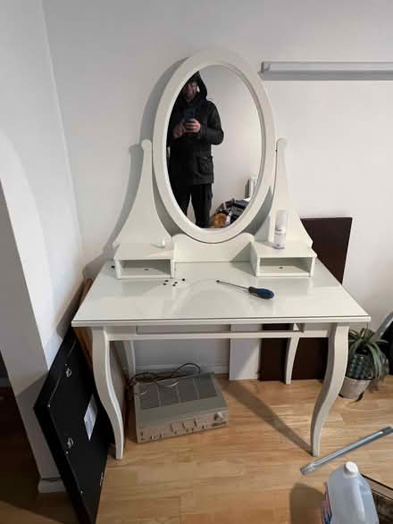 Photo of free Dressing Table with Mirror (Hall Farm Rd Woking) #3