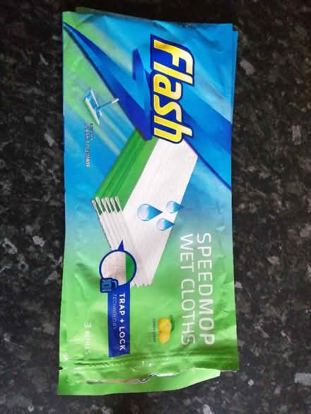 Photo of free Speed mop wet cloths (Rainham Mark ME8) #1
