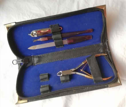 Photo of free Beauty bag & manicure set (NW10) #3