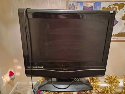 Photo of free Tv dvd combi (Walnut Tree MK7) #2
