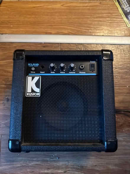 Photo of free 10w practice amp - needs repair (L31) #1