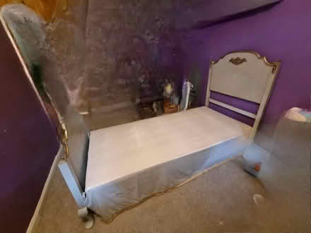 Photo of free Single bed with mattress (NR9) #2