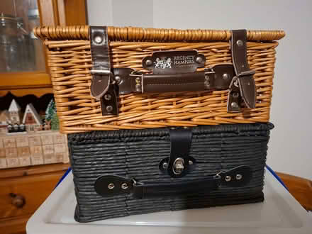 Photo of free 2 wicker hamper/ picnic baskets (Swindon Village GL51) #1