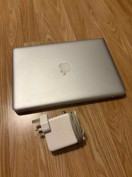 Photo of free MacBook Pro (BN1) #2