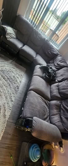Photo of free Grey corner sofa (Mitcham CR4) #1